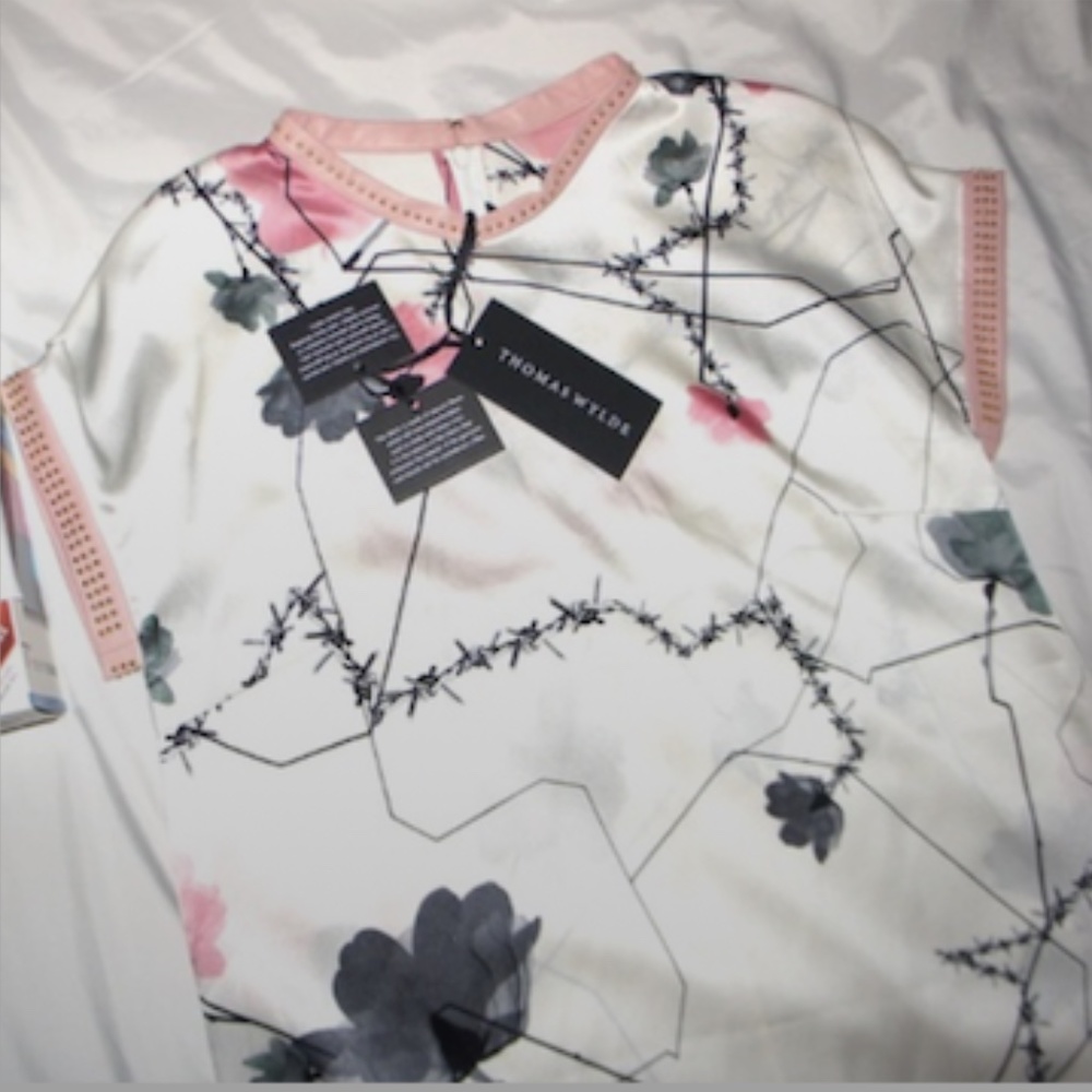 Thomas Wylde blouse designer no offers please - Picture 3 of 9
